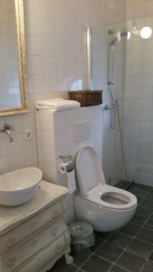 Bij Saar Bed & Breakfast Zwinderen Luaran gambar